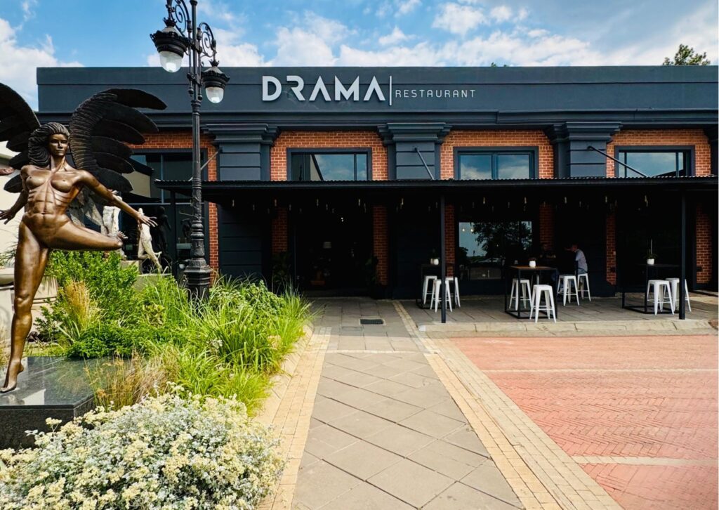 Drama Restaurant