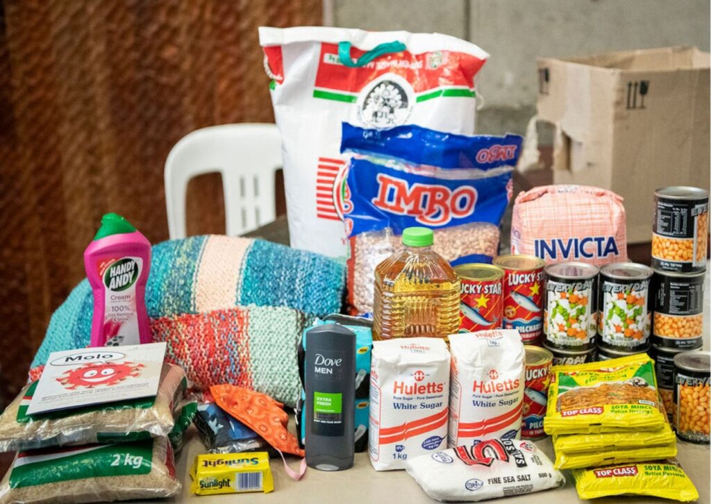 Helping SA food parcel distribution to children and families in South Africa